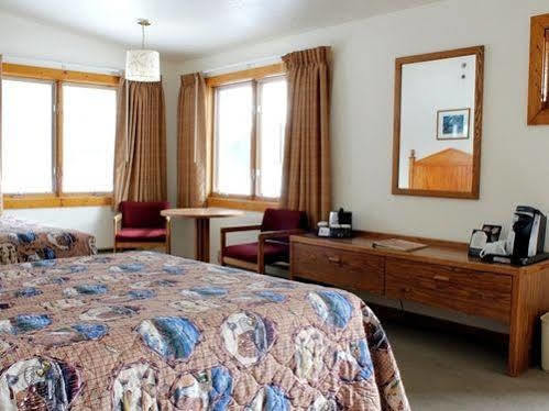 Old Faithful Snow Lodge Εξωτερικό φωτογραφία